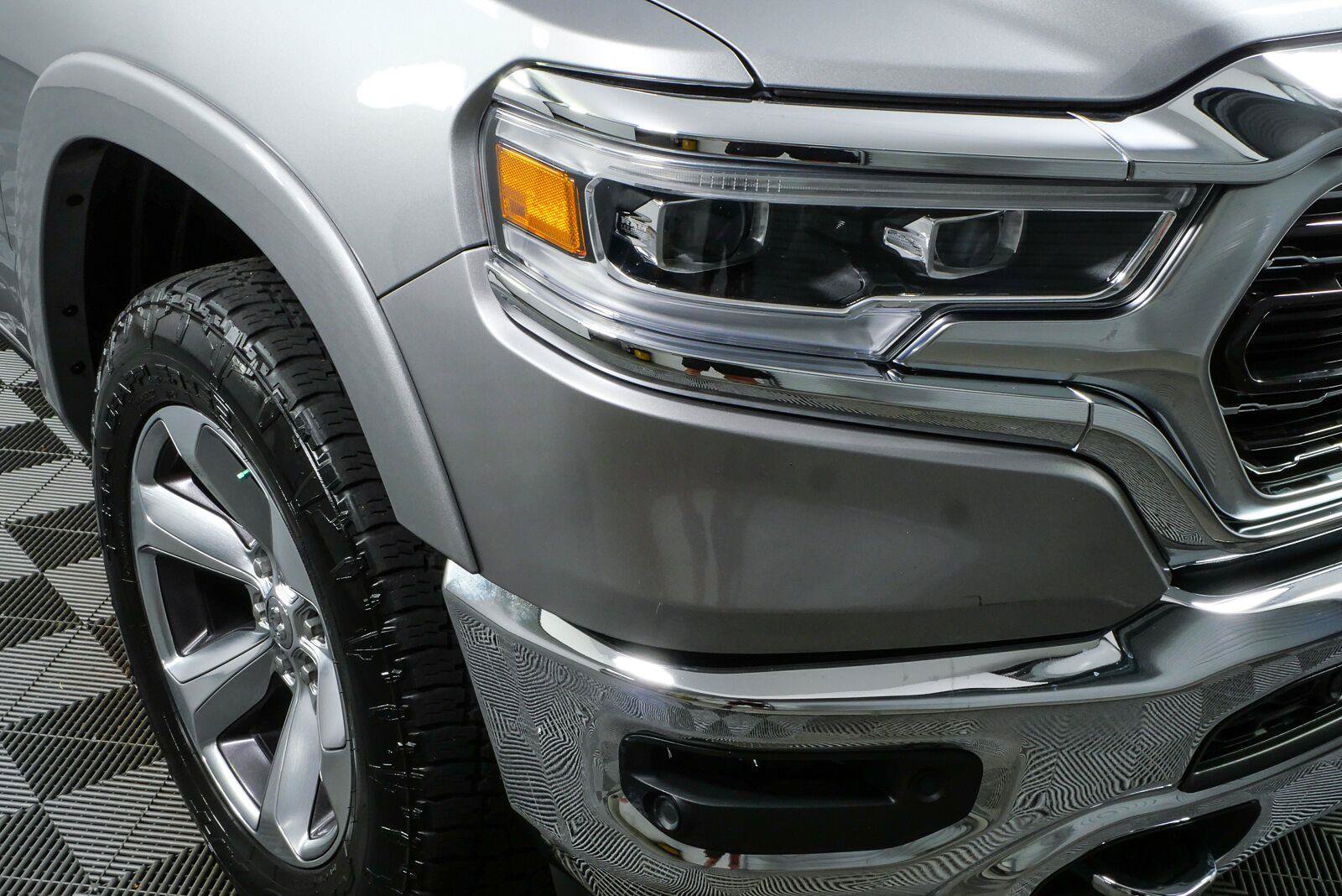 Used 2019 RAM 1500 Limited AWD/4WD image 35
