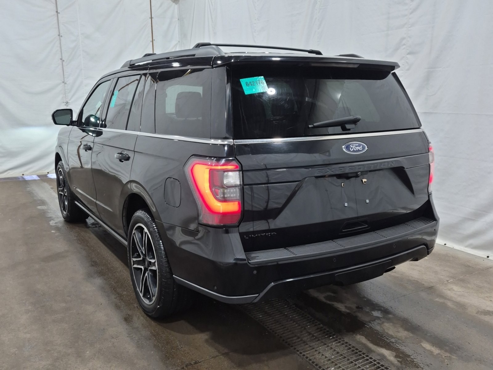 Used 2019 Ford Expedition Limited w/ Equipment Group 303A image 7