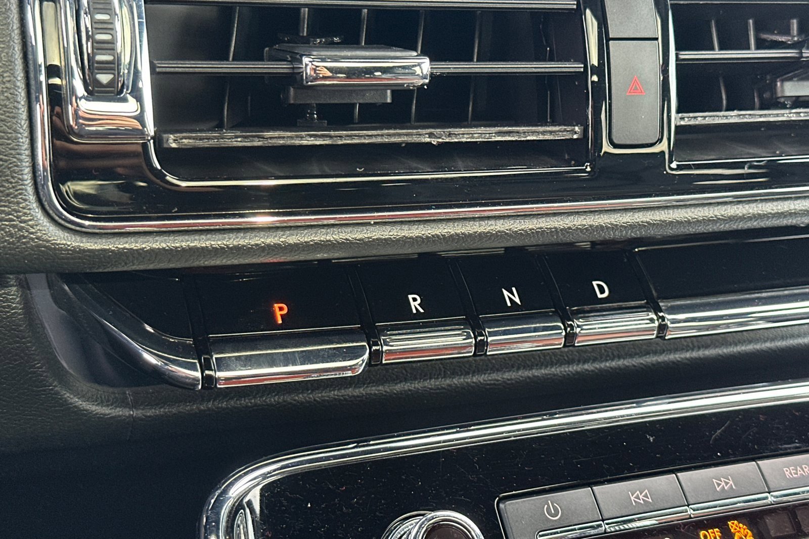 Used 2022 Lincoln Navigator L Reserve image 21