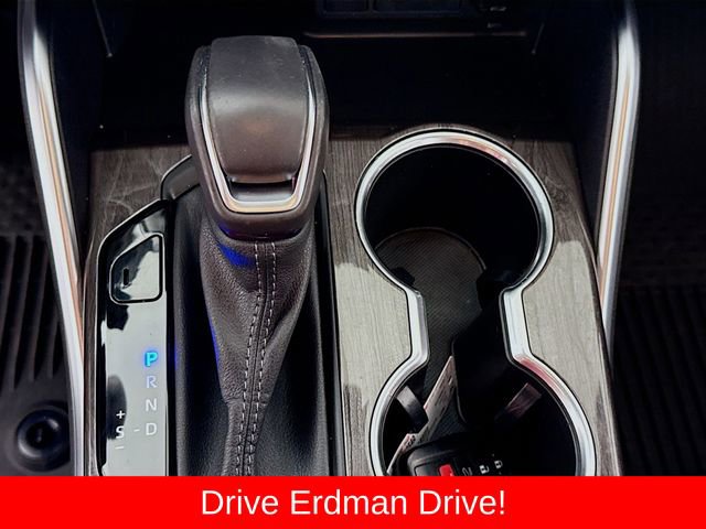 Used 2023 Toyota Highlander Limited image 19
