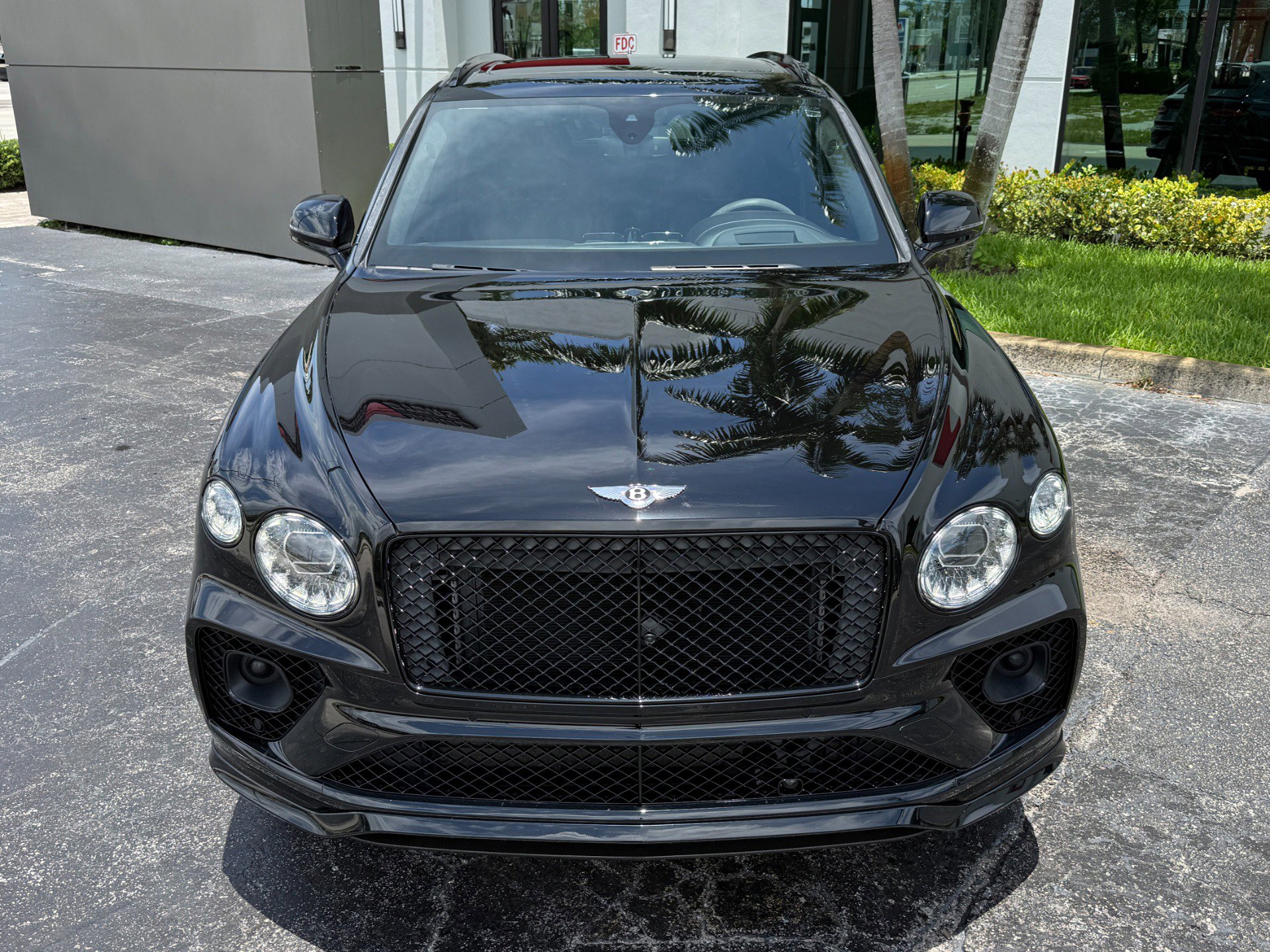 Used 2022 Bentley Bentayga AWD/4WD image 8