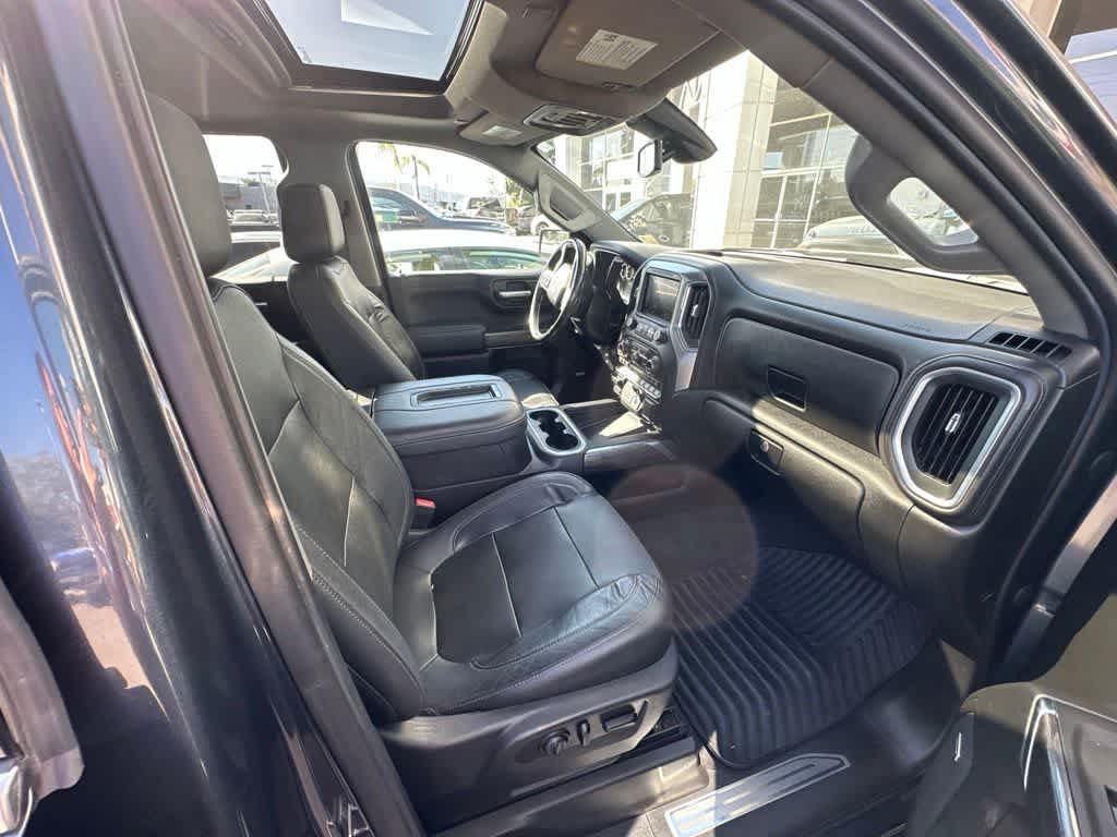 Used 2020 Chevrolet Silverado 1500 LTZ w/ LTZ Premium Package AWD/4WD image 7