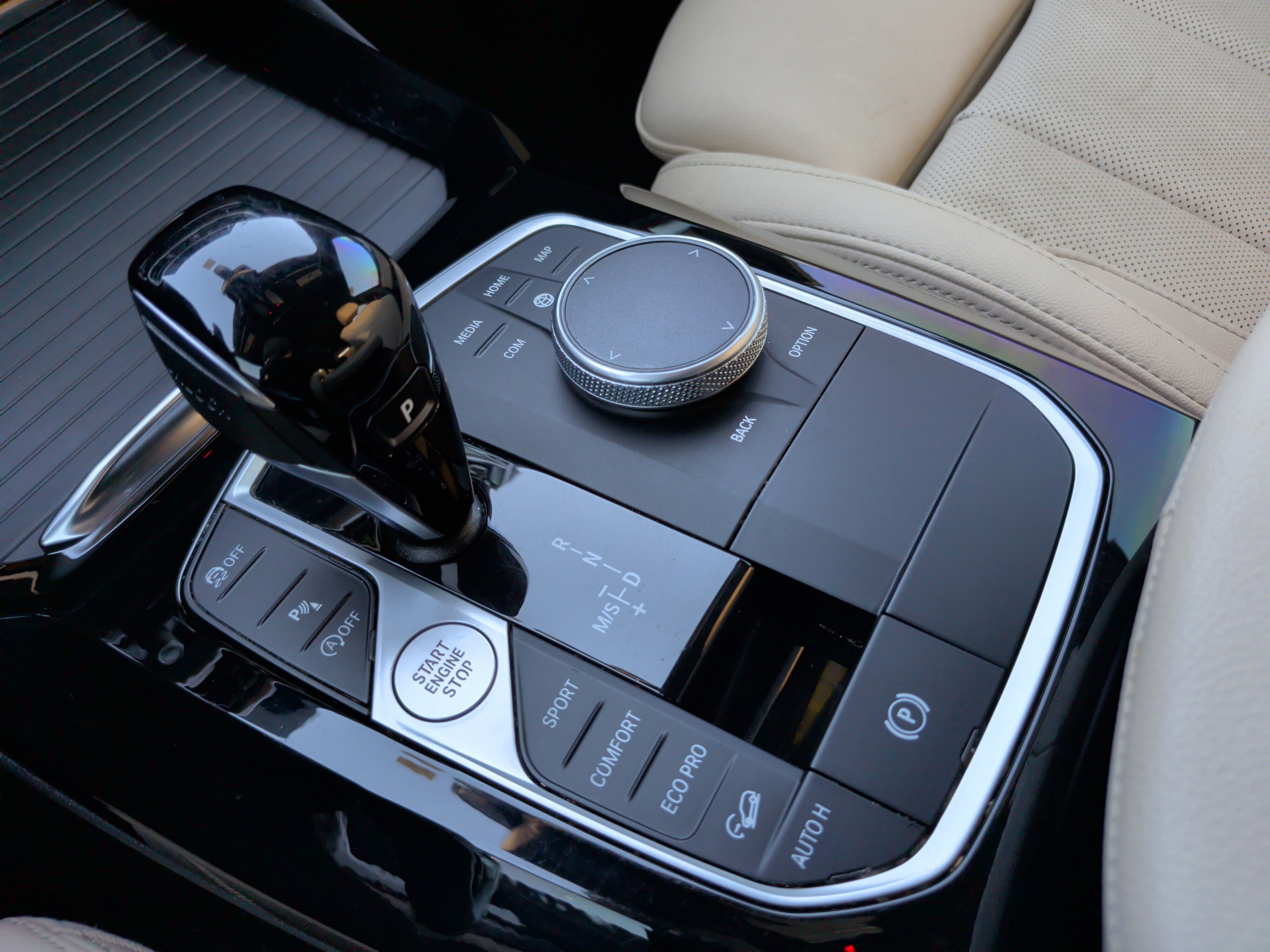 Certified 2024 BMW X3 xDrive30i w/ Convenience Package image 19