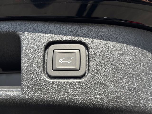 New 2025 Chevrolet Blazer EV RS image 38