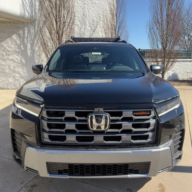 New 2026 Honda Pilot TrailSport image 8