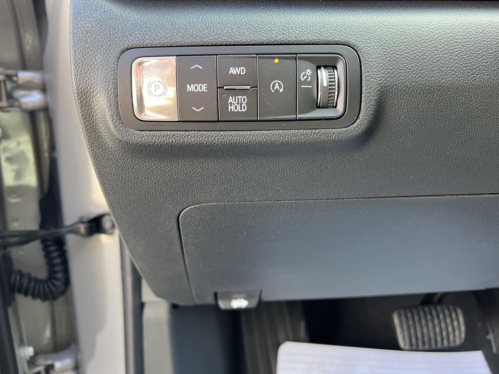 New 2026 GMC Terrain AT4 w/ Technology Package II AWD/4WD image 21