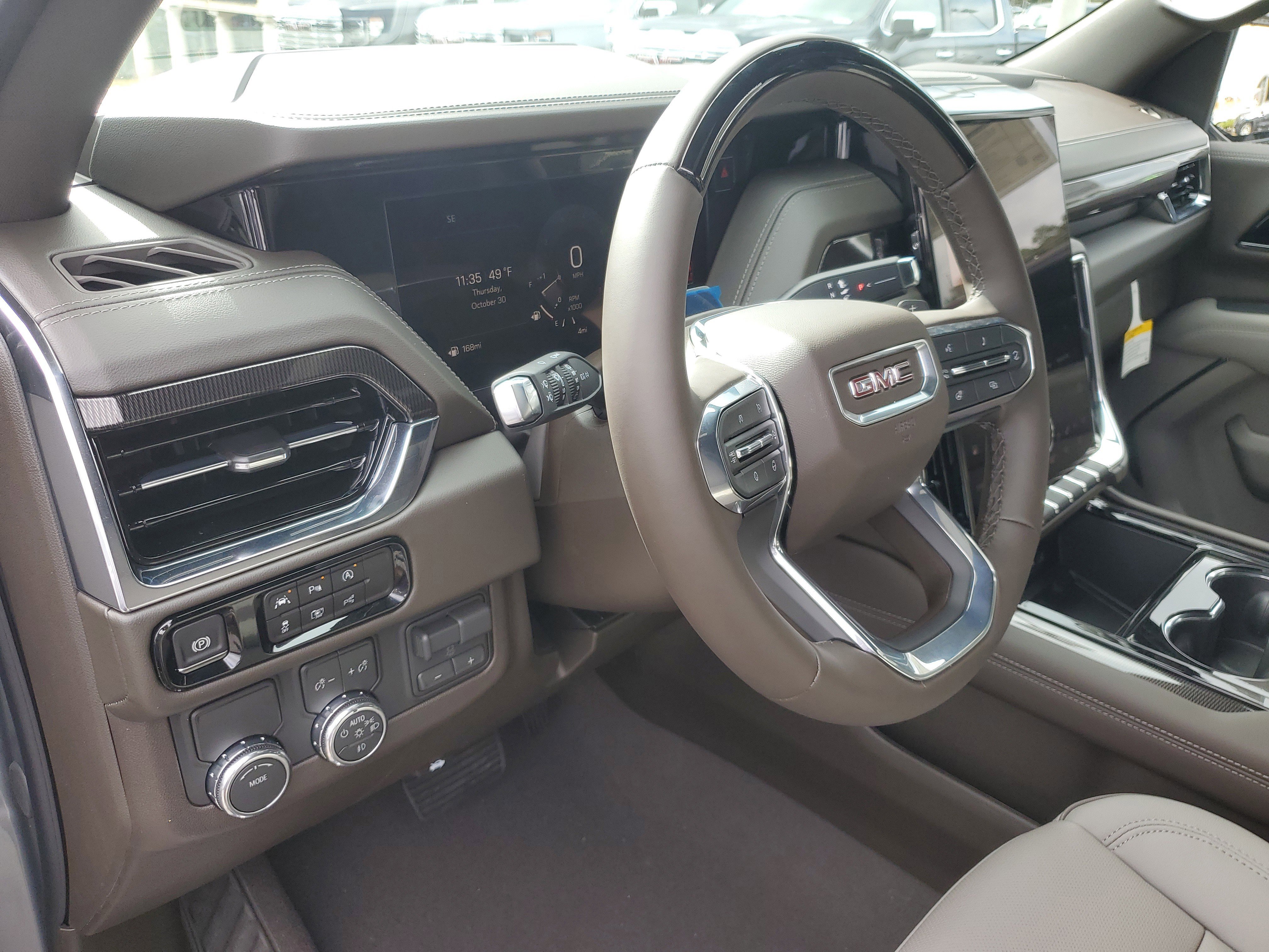 New 2026 GMC Yukon Elevation image 16