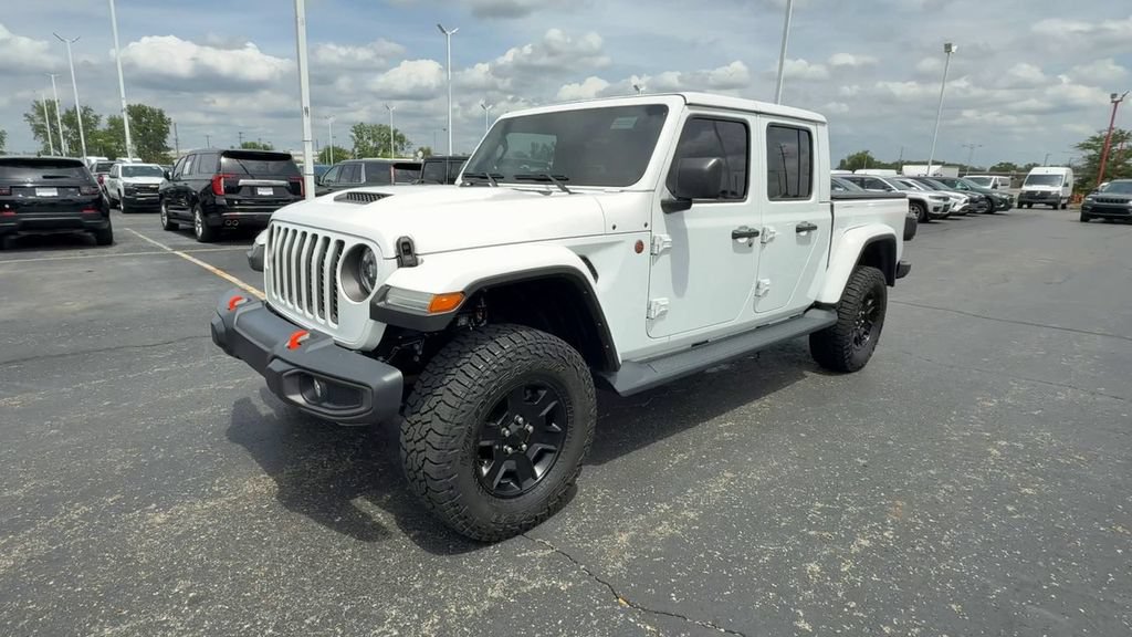 Used 2023 Jeep Gladiator Mojave w/ LED Lighting Group AWD/4WD image 4