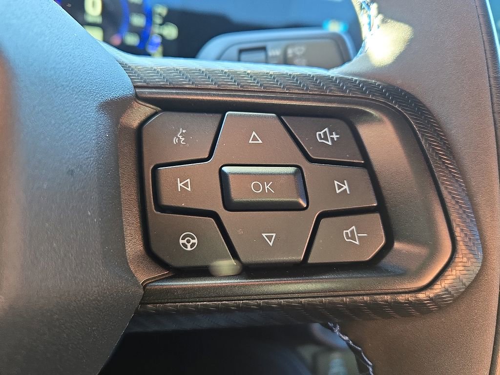 Used 2025 Ford Mustang Dark Horse image 33