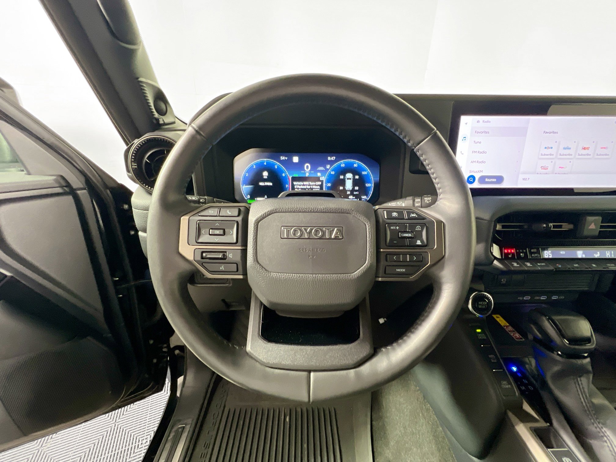 Used 2024 Toyota Land Cruiser image 17