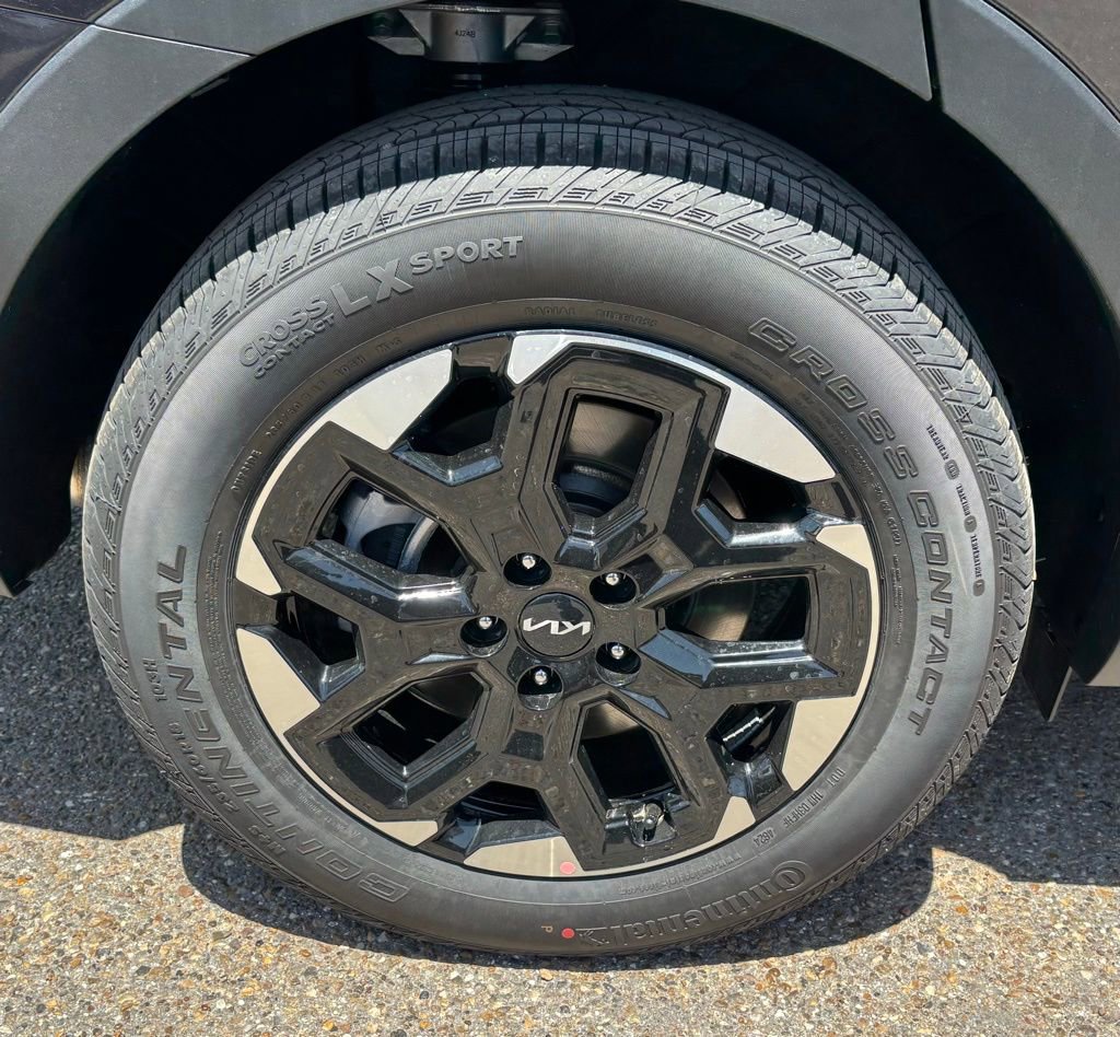 New 2025 Kia Sorento S w/ Panoramic Sunroof Package image 22