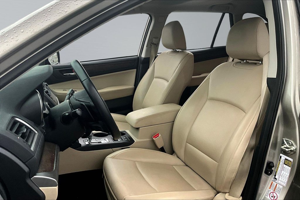 Used 2017 Subaru Outback 2.5i Limited AWD/4WD image 21