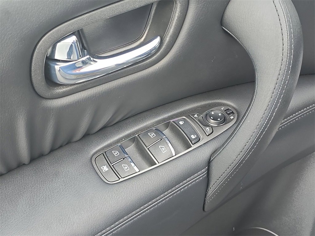 Used 2024 Nissan Armada SL w/ Cargo Package image 19