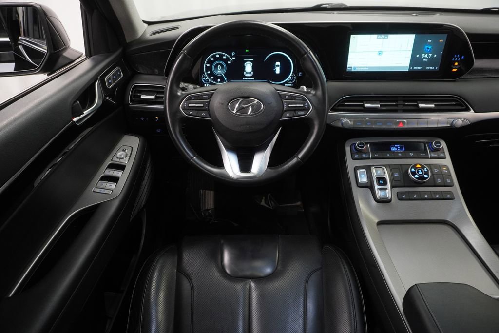 Used 2022 Hyundai Palisade Limited w/ Cargo Package image 26