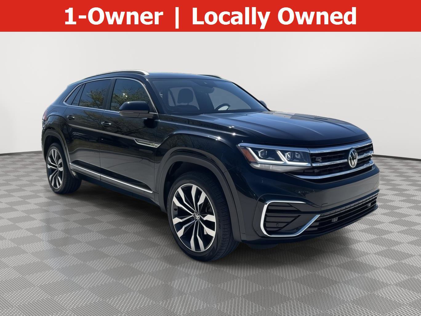 Used 2021 Volkswagen Atlas Cross Sport SEL R-Line AWD/4WD image 1