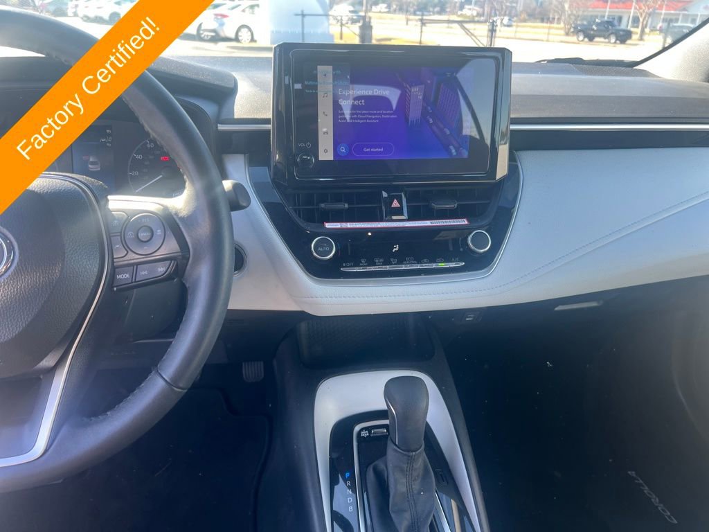 Used 2025 Toyota Corolla SE image 18
