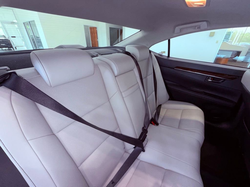 Used 2014 Lexus ES 350 w/ Premium Package image 12