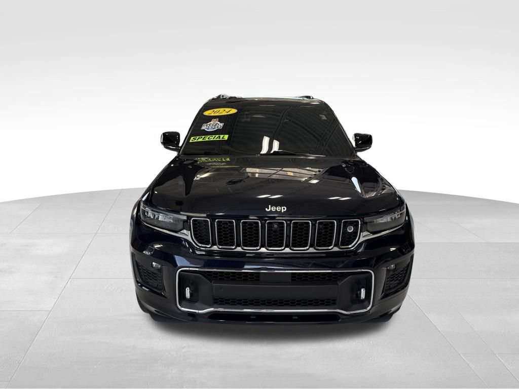 Used 2024 Jeep Grand Cherokee L Overland w/ Advanced Protech Group III AWD/4WD image 12