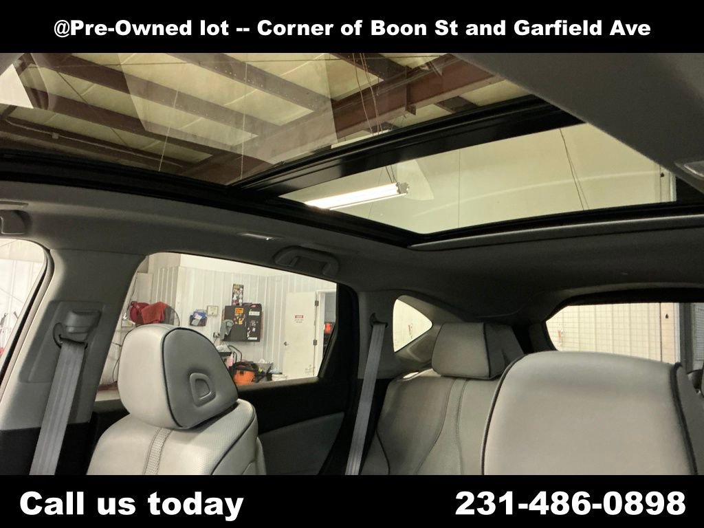 Used 2024 Acura RDX SH-AWD w/ Advance Package image 21