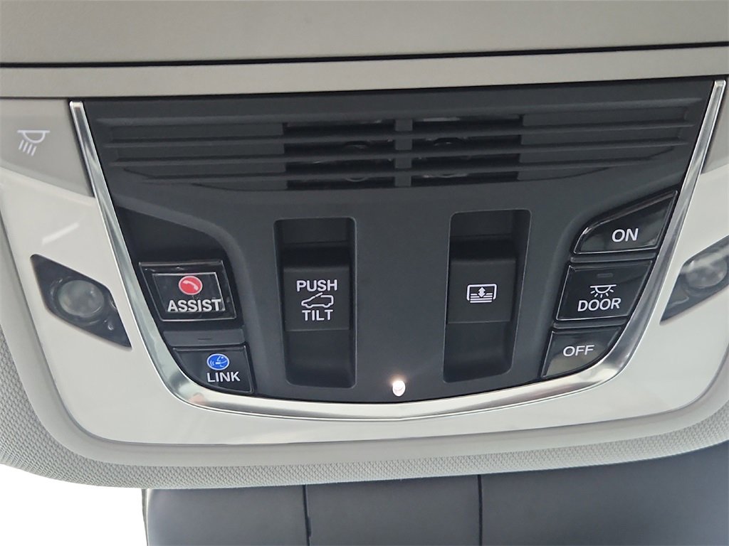 Used 2019 Acura RDX AWD w/ Advance Package image 39