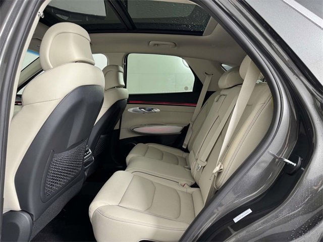 New 2026 Genesis GV70 2.5T Advanced image 34