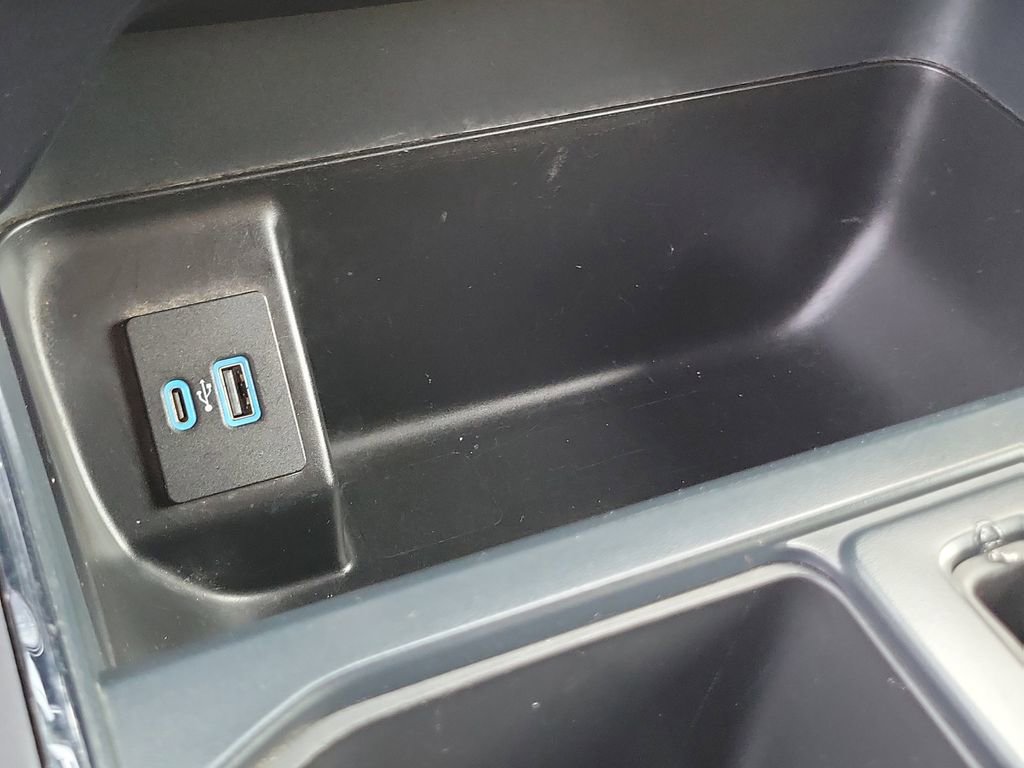 Used 2024 Ford F150 XLT w/ Mobile Office Package image 13