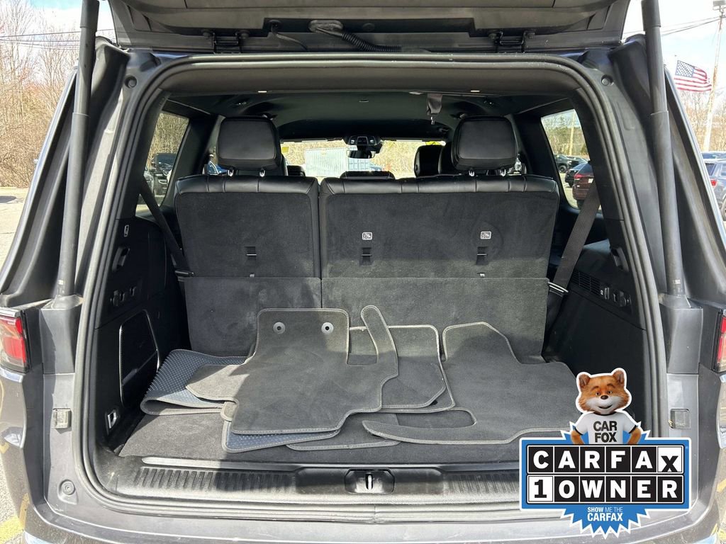 Used 2024 Jeep Wagoneer Series II w/ Flexible Seating Group image 14
