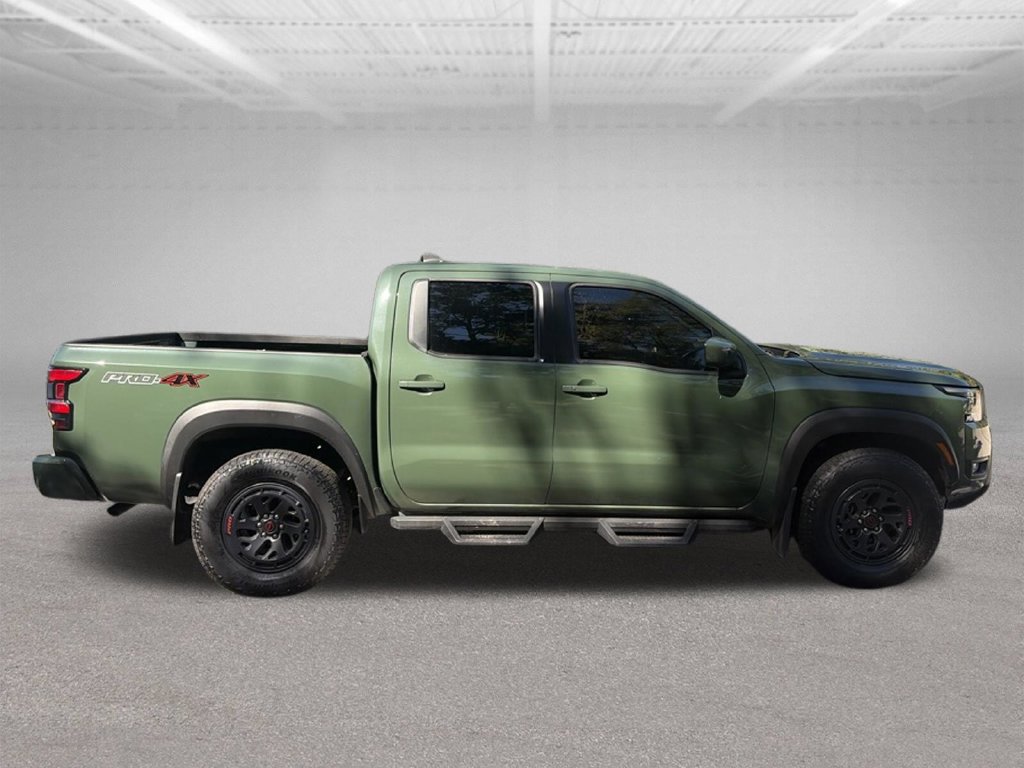 Used 2025 Nissan Frontier PRO-4X AWD/4WD image 7