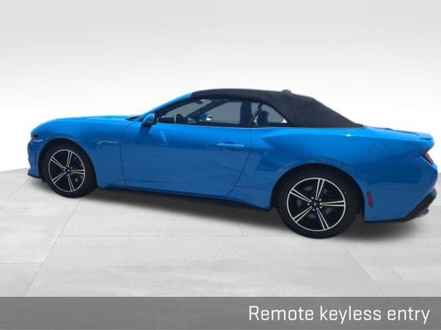 Used 2025 Ford Mustang Premium RWD image 16