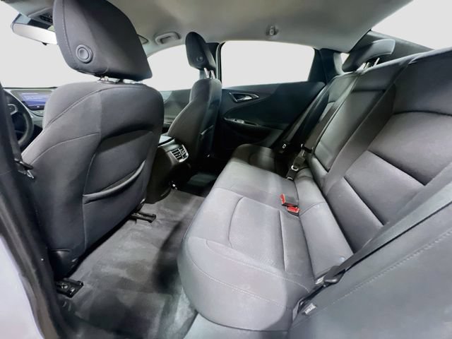 Used 2021 Chevrolet Malibu LT FWD image 24