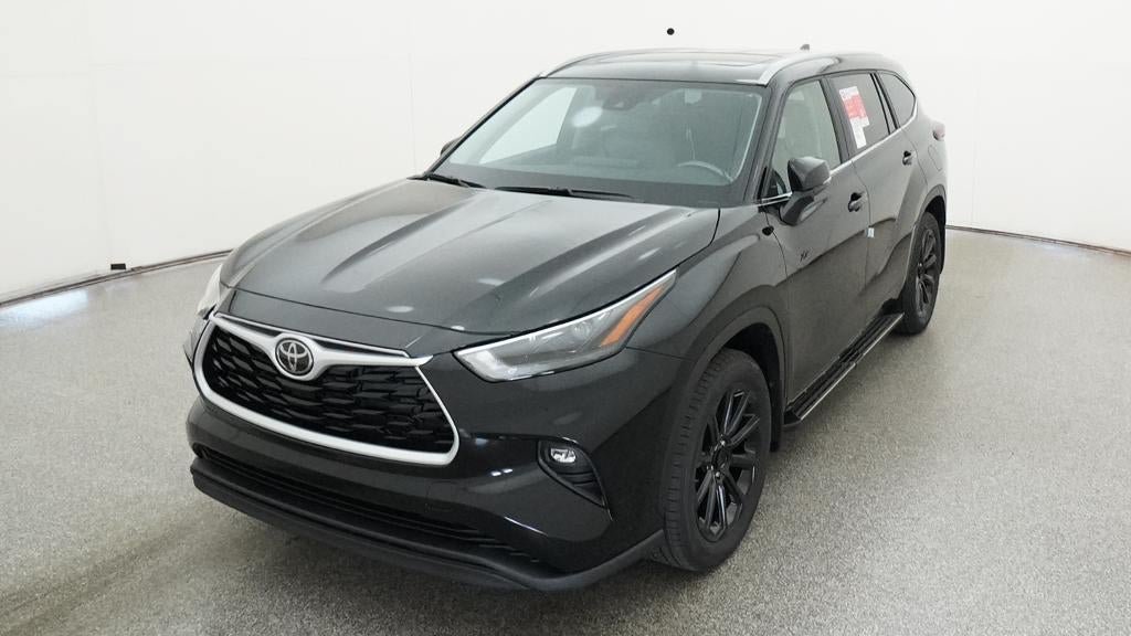 New 2026 Toyota Highlander XLE AWD/4WD image 16