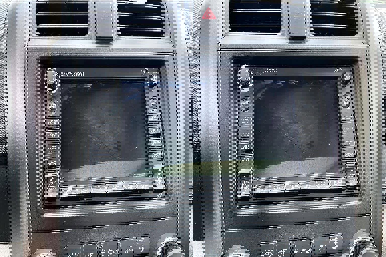 Used 2010 Honda CR-V EX-L image 23