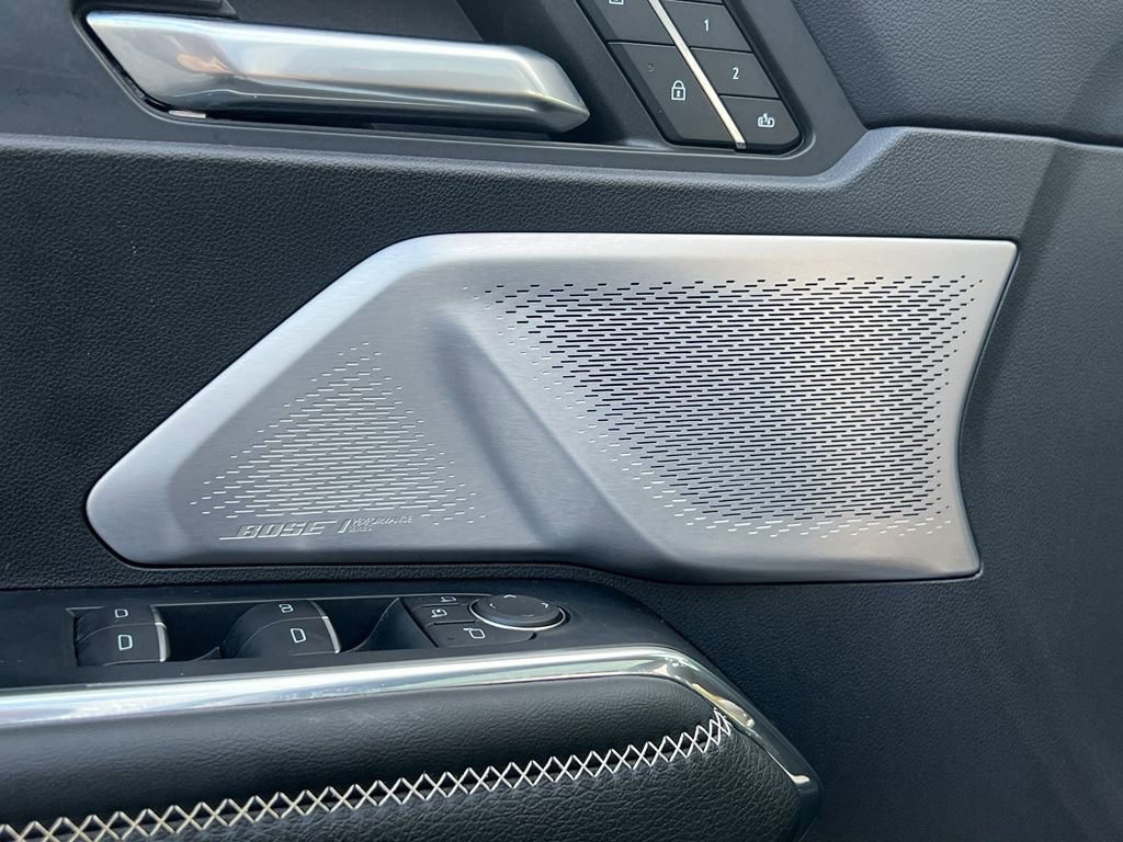 Used 2024 GMC Acadia Denali w/ Super Cruise Package image 13