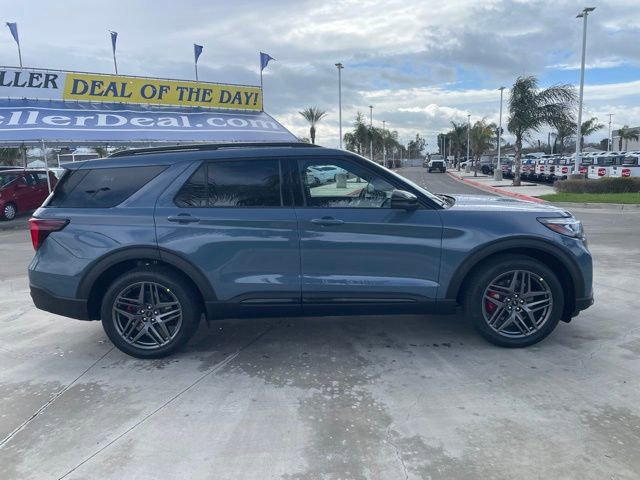 New 2026 Ford Explorer ST w/ Sun And Sound Package image 6