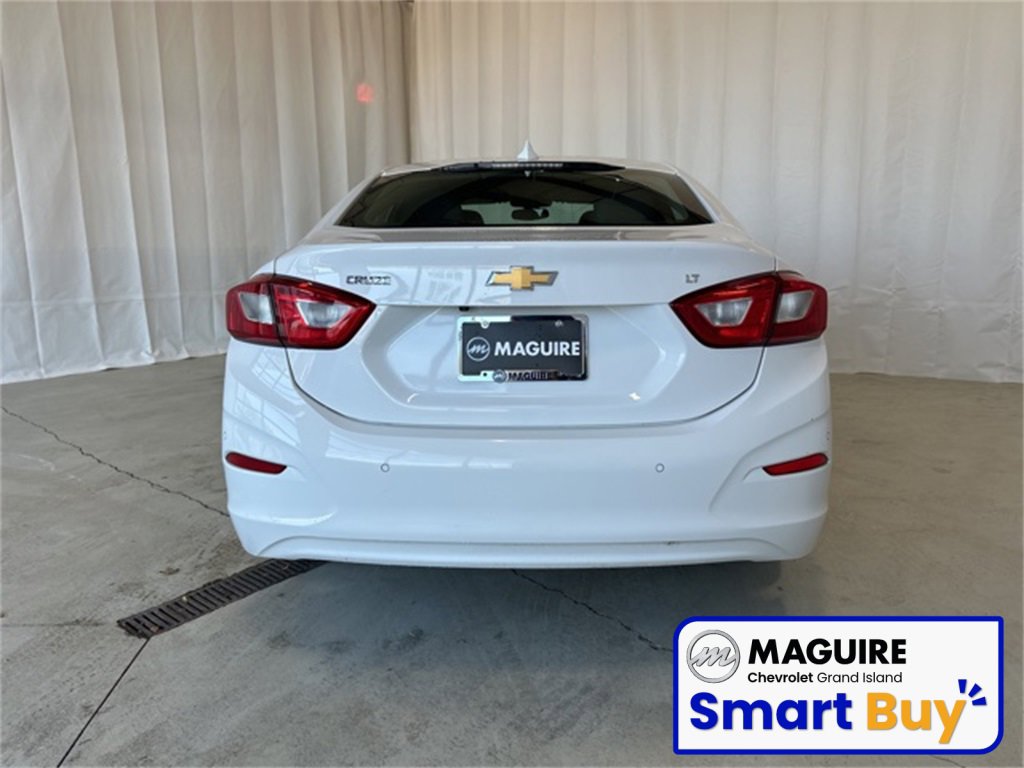 Used 2019 Chevrolet Cruze LT w/ Convenience Package image 28