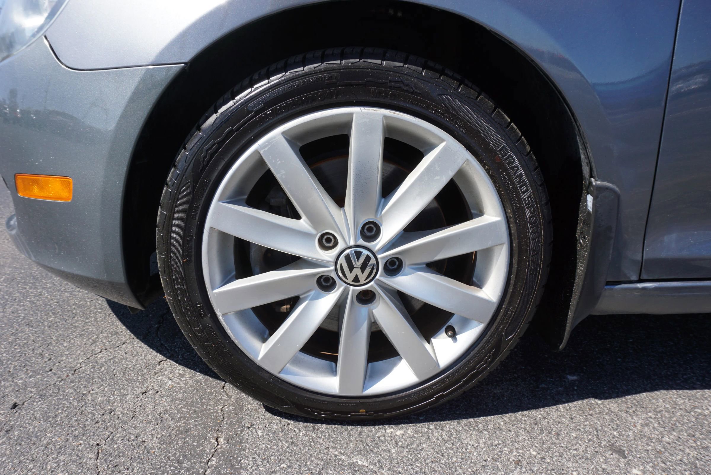 Used 2012 Volkswagen Jetta TDI image 35