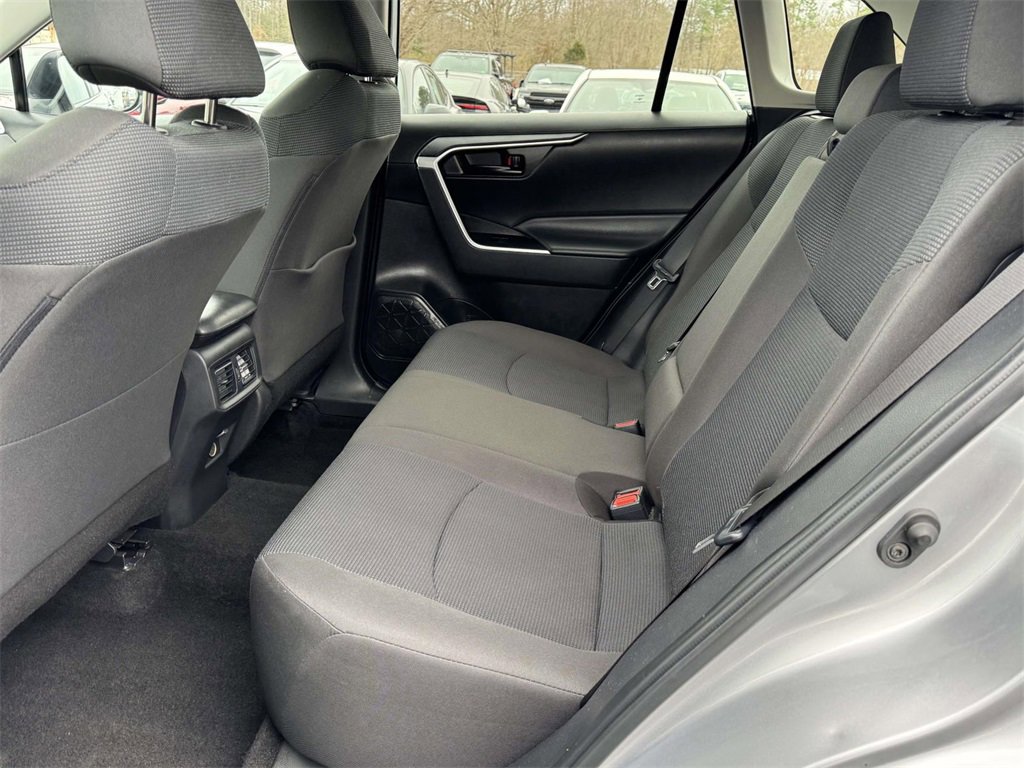 Used 2025 Toyota RAV4 LE image 16