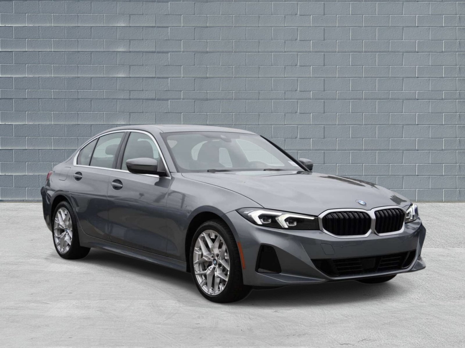 Used 2025 BMW 330i Sedan w/ Convenience Package RWD image 1