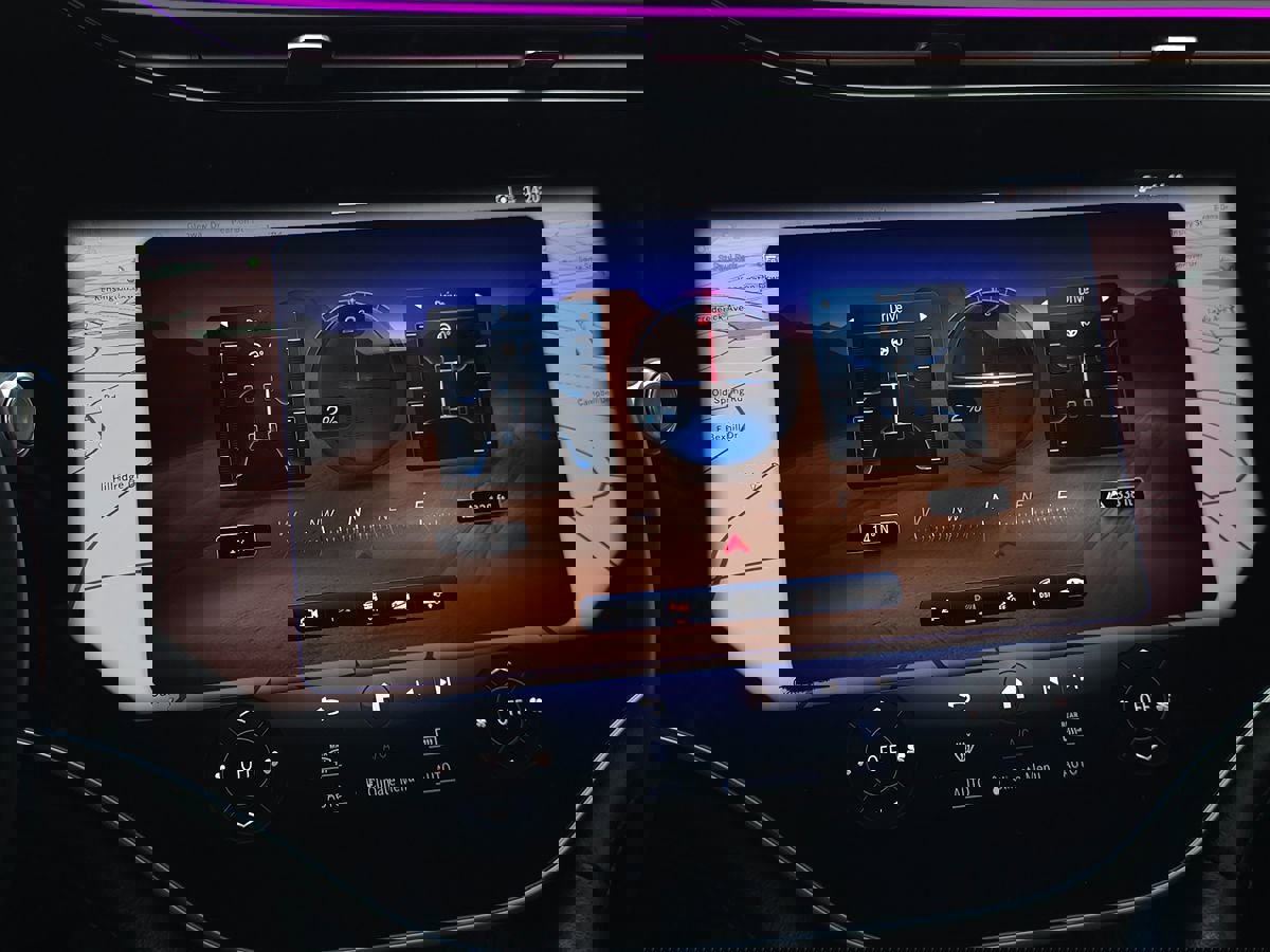 Used 2023 Mercedes-Benz EQS 580 4MATIC SUV image 68