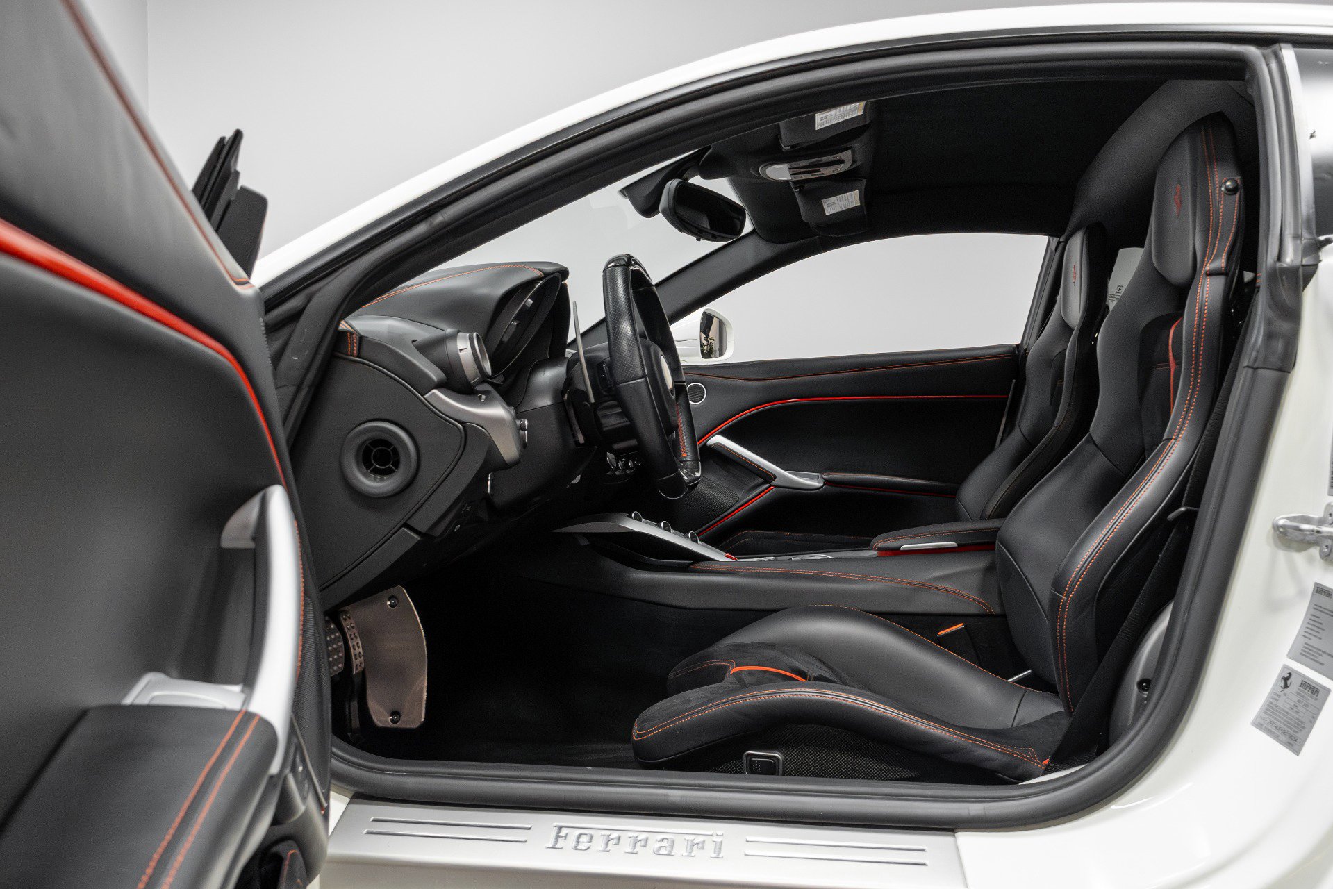 Used 2014 Ferrari F12 Berlinetta image 7