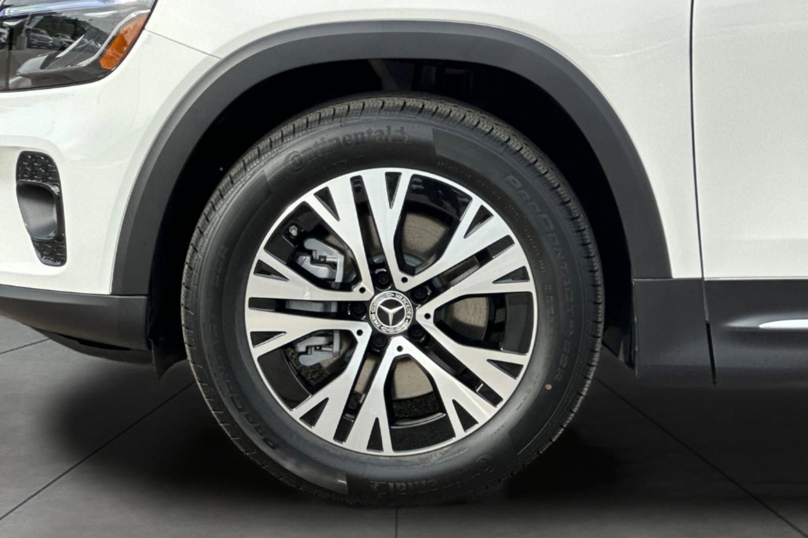 New 2026 Mercedes-Benz GLB 250 image 3