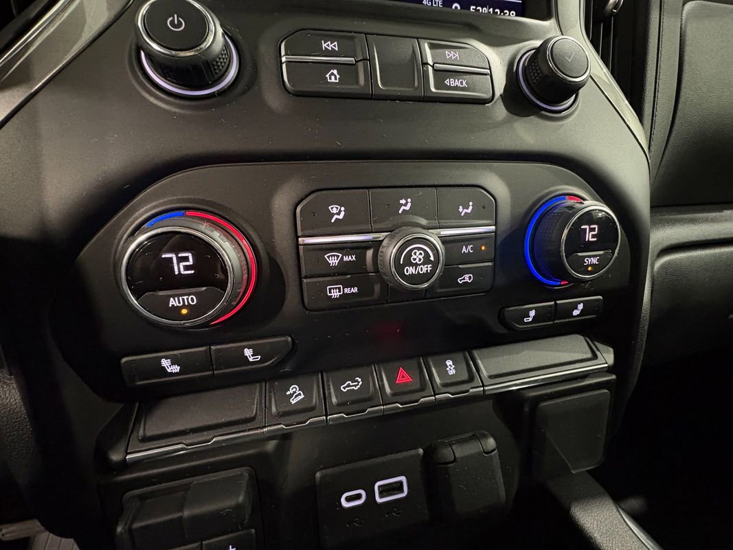 Used 2021 Chevrolet Silverado 1500 LT Trail Boss w/ Bed Protection Package image 21