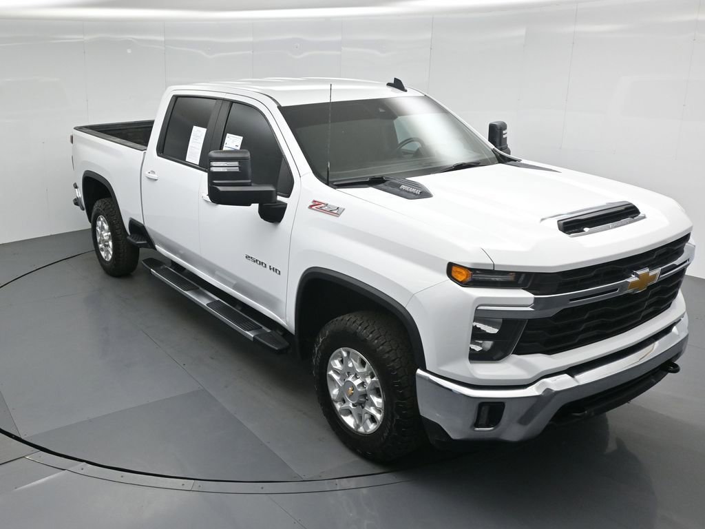 Used 2024 Chevrolet Silverado 2500 LT image 34