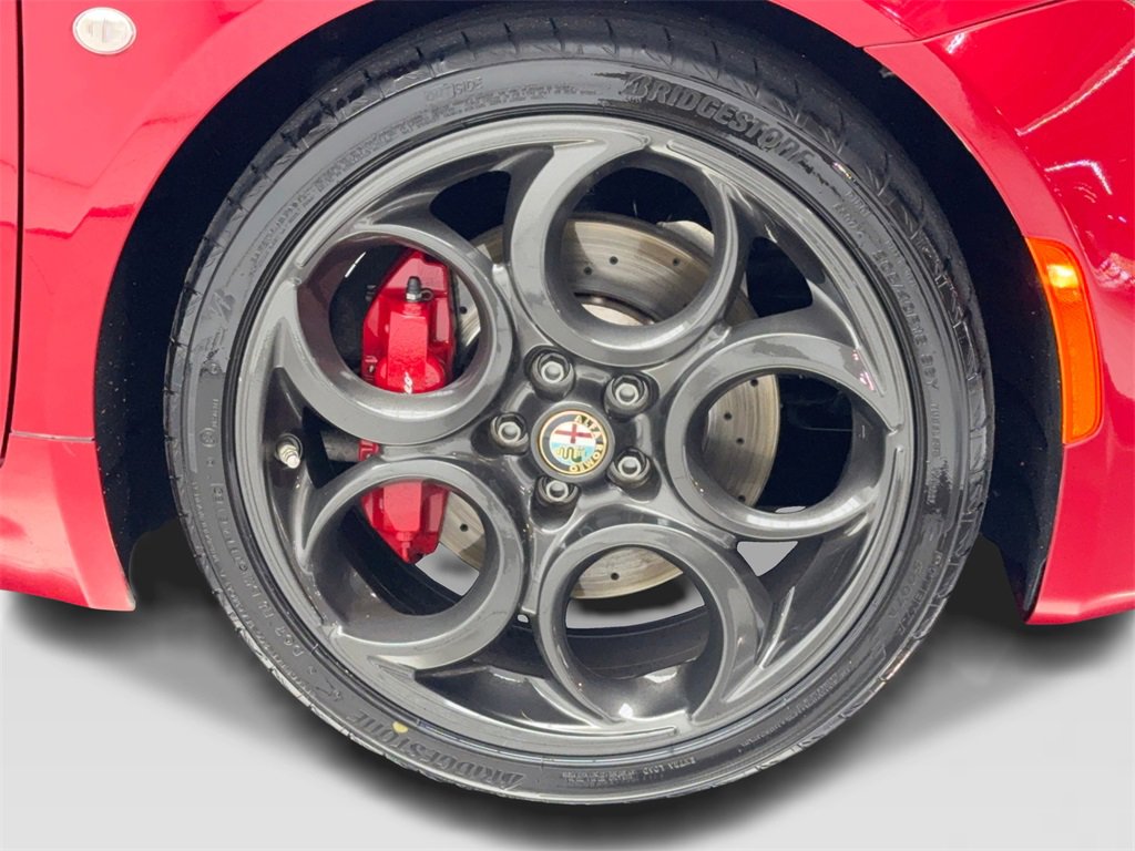 Used 2018 Alfa Romeo 4C Spider image 35