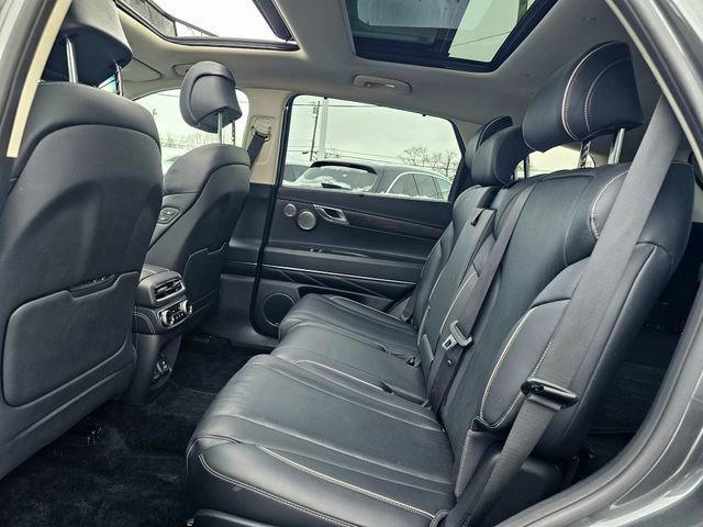 Used 2023 Genesis GV80 2.5T w/ Prestige 20" Package image 22