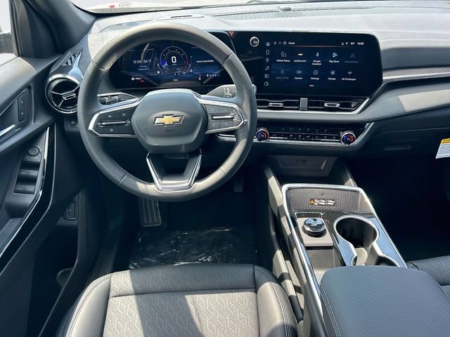 New 2027 Chevrolet Equinox LT w/ Convenience Package II FWD image 14