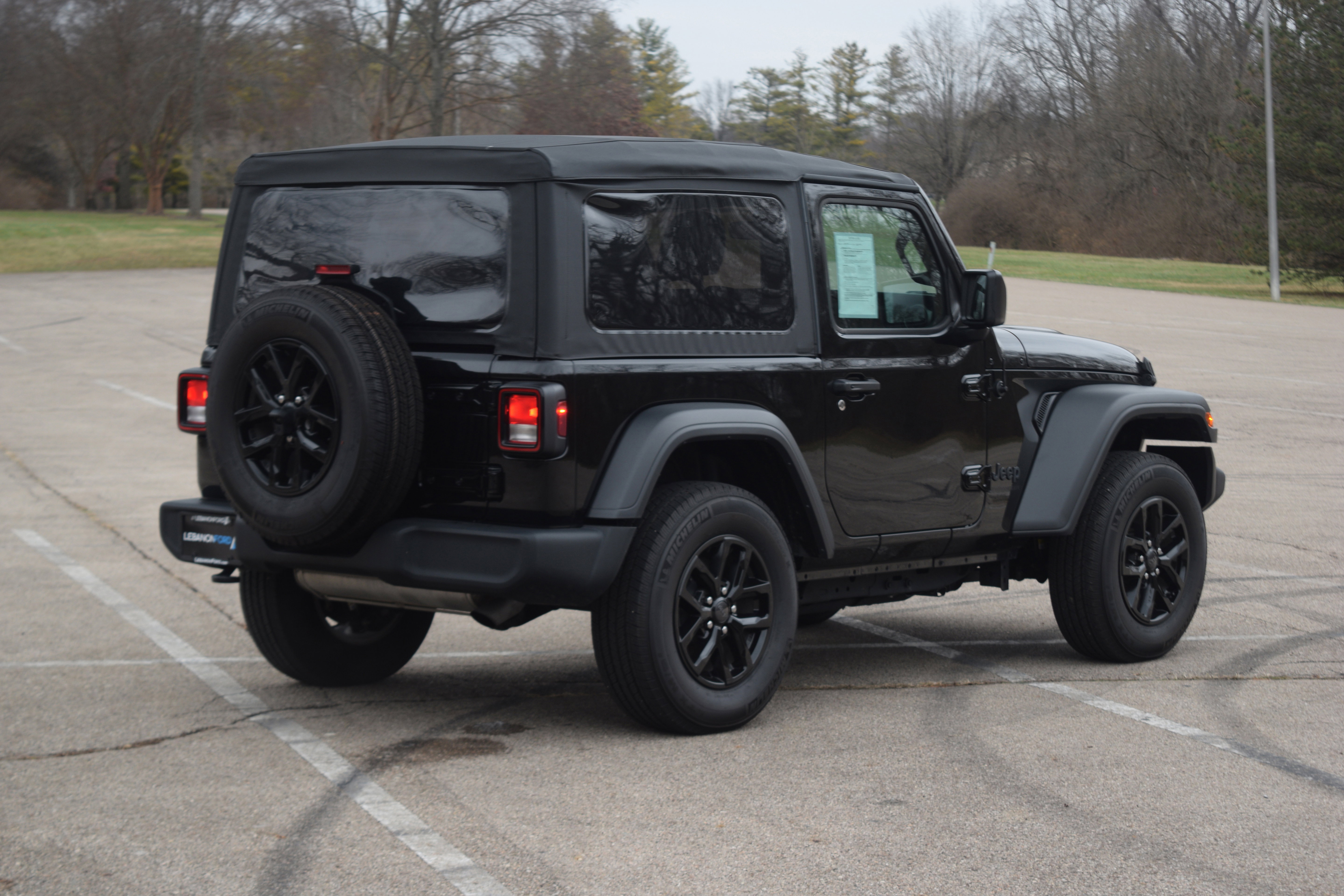 Used 2023 Jeep Wrangler Sport S image 39