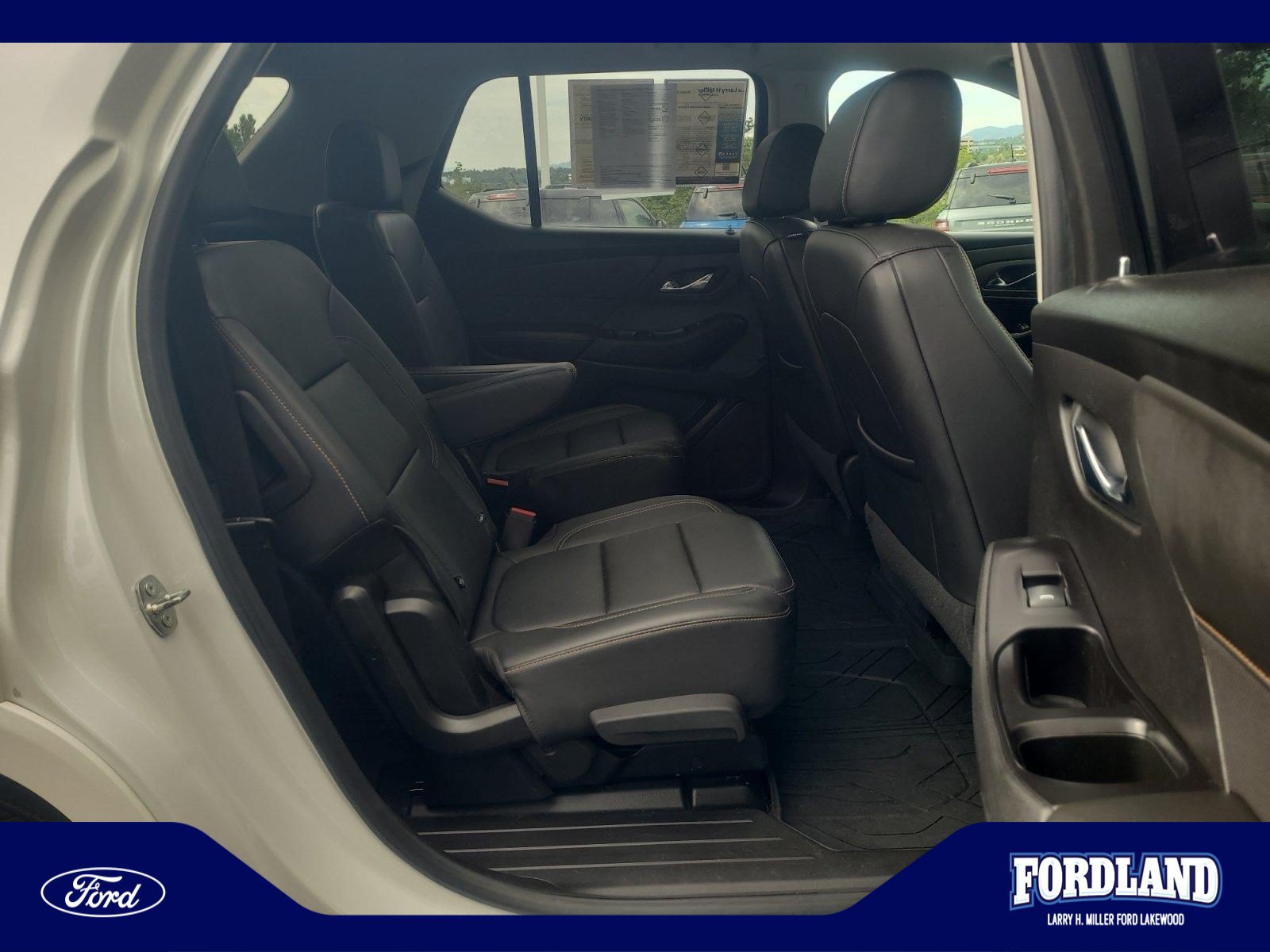 Used 2019 Chevrolet Traverse Premier w/ LPO, Floor Liner Package AWD/4WD image 18