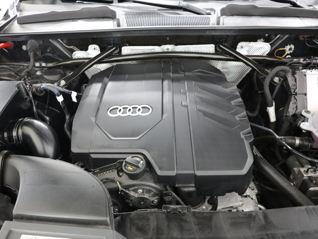 Used 2024 Audi Q5 2.0T Prestige w/ Prestige Package AWD/4WD image 29