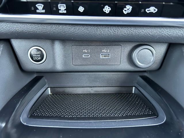 Used 2021 Nissan Rogue SV AWD/4WD image 18